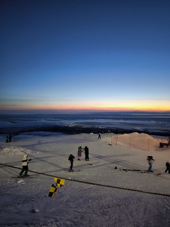 Сибиряк за Полярным кругом: маршрут от Мурманска до Териберки