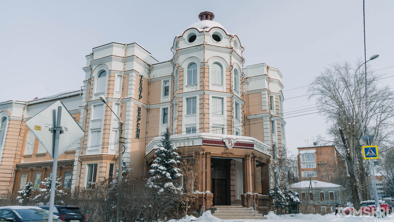 Классика «Версии» или старые хиты Драмы: театральная афиша Томска