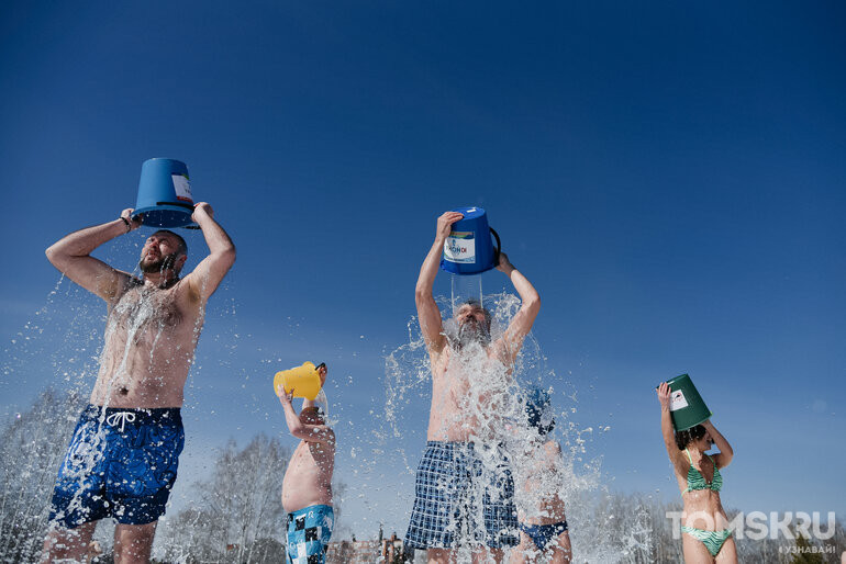 Томичи массово обольются холодной водой в Городском саду 22 февраля