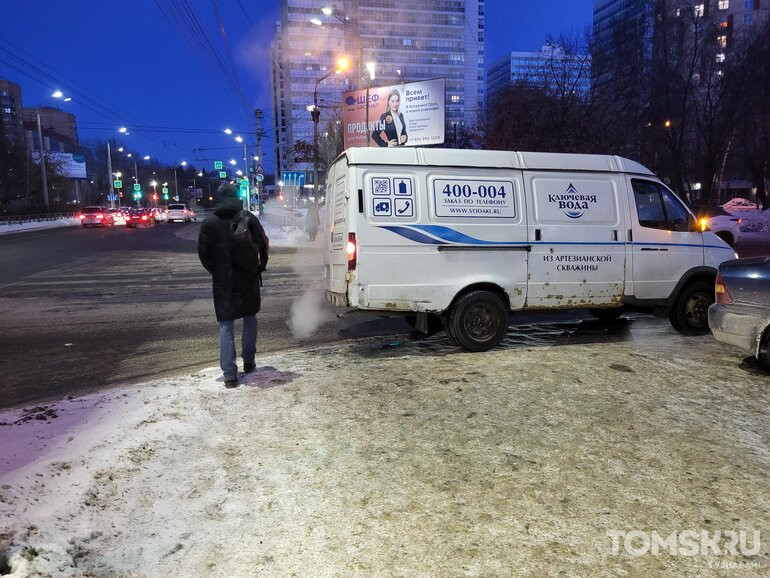 Мастера томской парковки: заблокированные «зебры» или перекрытые остановки