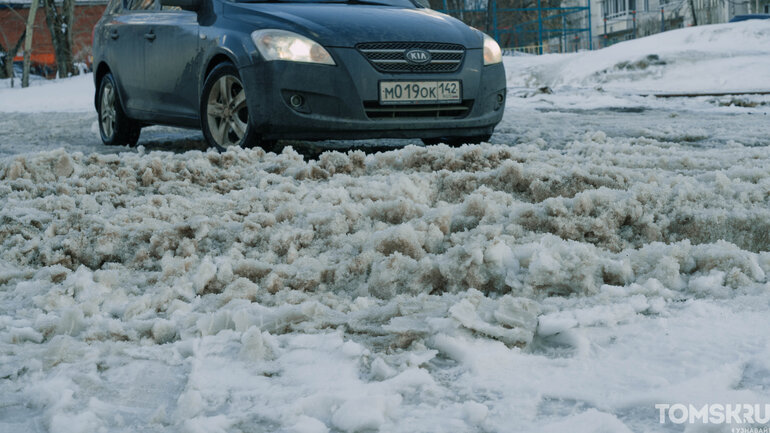 Лужи, слякоть и каша: как Томск переживает оттепель
