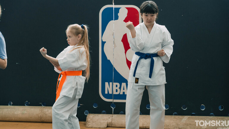 Как проходит чемпионат по карате в Томске – фоторепортаж