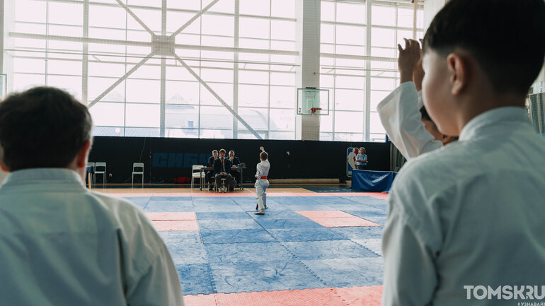 Как проходит чемпионат по карате в Томске – фоторепортаж