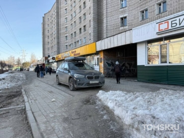 Мастера томской парковки: ночные хулиганы или дневные бродяги