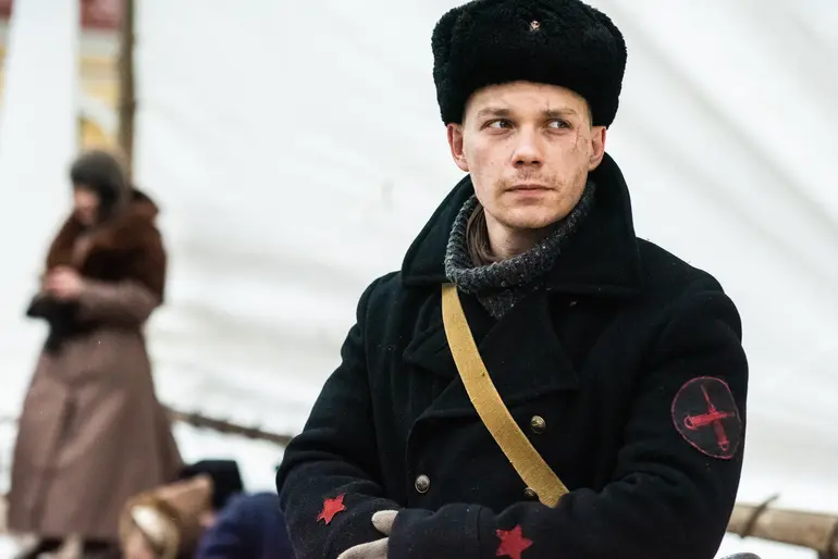 Комедийный ужас про ведьм или Петров в тюрьме: киноафиша Томска