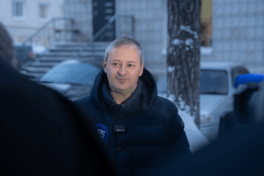 Суд в Томске арестовал экс-главу облздрава Роберта Фидарова по делу о растрате