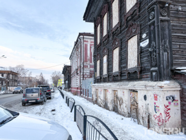 Арендатор проверяет несущие конструкции «Дома за рубль» на Войкова, 13а в Томске