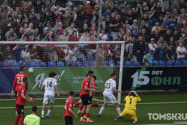 «КДВ» устроил голевую феерию, выиграв у «Победы» в Томске