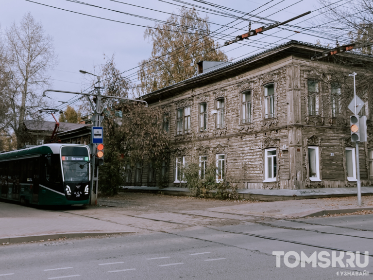 Инвестор поднял сруб дома усадьбы мещан Федоровых на Советской, 36 в Томске
