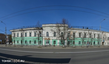 Заброшенный памятник архитектуры в центре Томска продают за 95 млн рублей