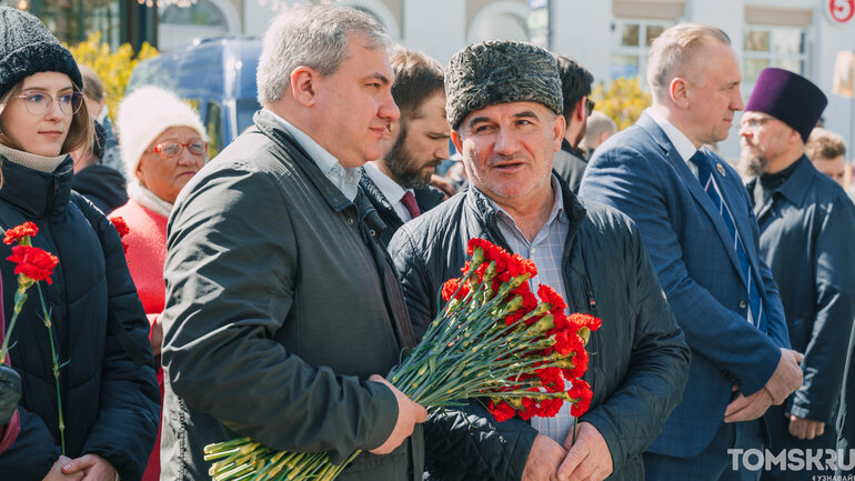 Памятник Николаю II установили в Томске – где искать императора
