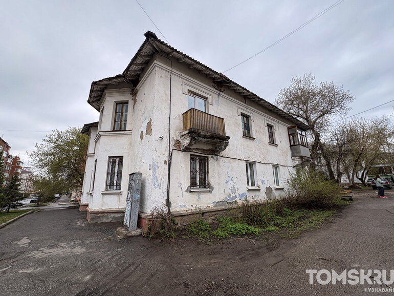 Тихий двор на улице Кузнецова в Томске может оказаться под угрозой запустения