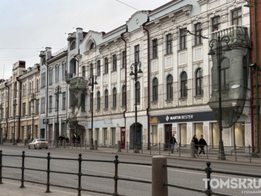 Крышу доходного дома Фуксмана отреставрировали на проспекте Ленина в Томске