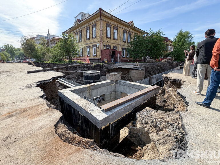 «Приносим извинения»: в Томске начали ремонт сетей на Кузнецова и Сибирской