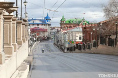 Кирпичная кладка обрушилась в здании-ОКН на проспекте Ленина в Томске