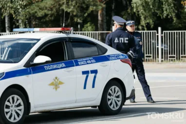 В Стрежевом велосипедист сбил ребенка на самокате и скрылся с места ДТП