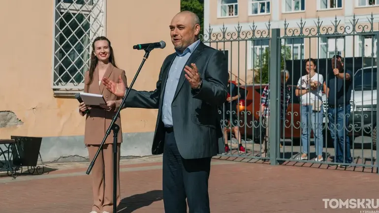 «Театральный поезд» Владивосток — Москва прибыл в Томск