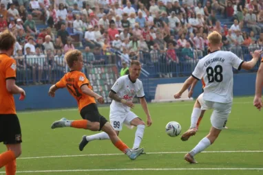 Томский КДВ разгромил «Урал-2» со счетом 4:1