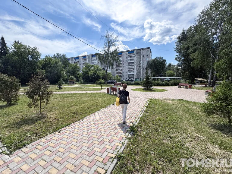 Подрядчик закончил благоустройство двух томских скверов