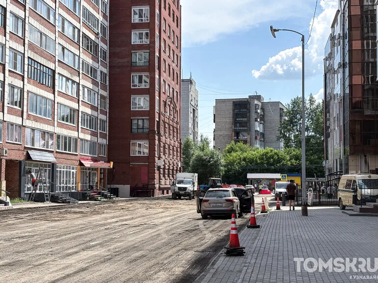 Подрядчик закончил благоустройство двух томских скверов