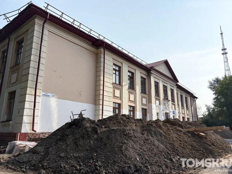 Ремонт двух школ в Томске идет с отставанием из-за сбоев в логистике