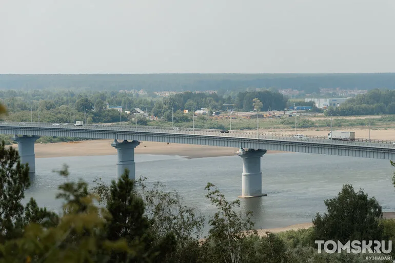 На Томи и Ушайке в Томске начался период обмеления. Фото