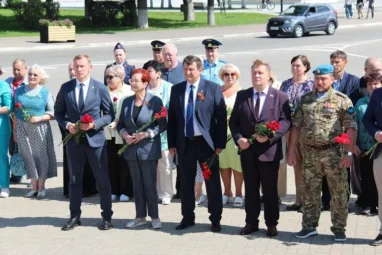Делегация Томской области работает в Смоленске в рамках партпроекта «Историческая память»