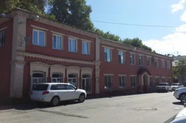 Власти выставили на торги 3 исторических дома в центре Томска