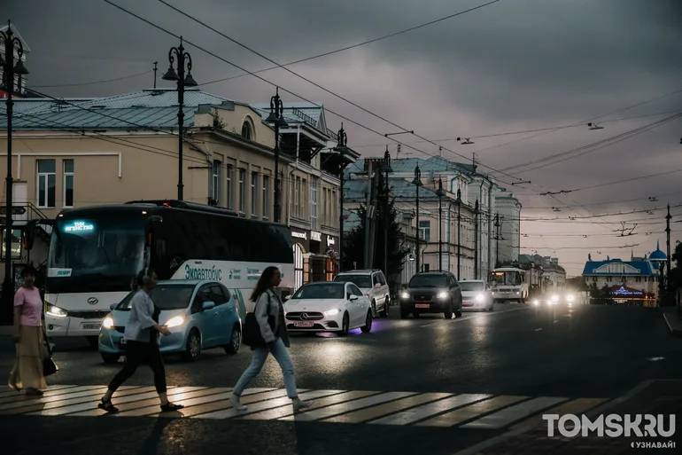 В воздухе пахло грозой: атмосфера дождливого августа в Томске — фото