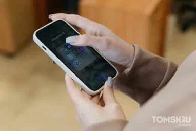 Более 80% томских родителей поддержали запрет телефонов на уроках