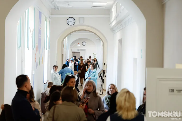 Историческое здание школы №3 открыли после капремонта в центре Томска