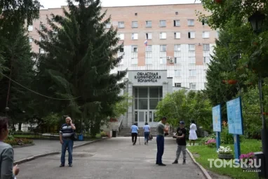 «Между жизнью и смертью»: врачи месяц спасали томича, который думал, что просто отравился