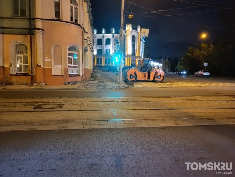 Мастера томской парковки: забастовка самокатов или новые короли тротуара