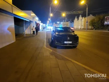 Мастера томской парковки: закрытый проезд или занятая остановка