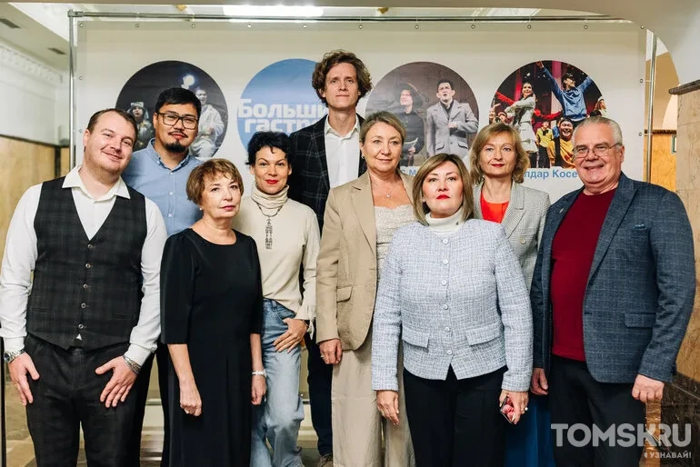 Казахский «Робин Гуд» или читка по Чехову: в Томском ТЮЗе начались гастроли одного из старейших театров Казахстана