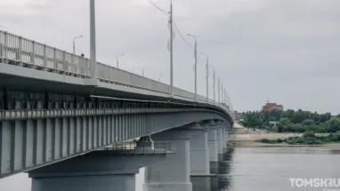 На Коммунальном мосту в Томске устранят колею до начала октября