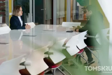 Почти 80% томичей получают поручения сверх должностных обязанностей