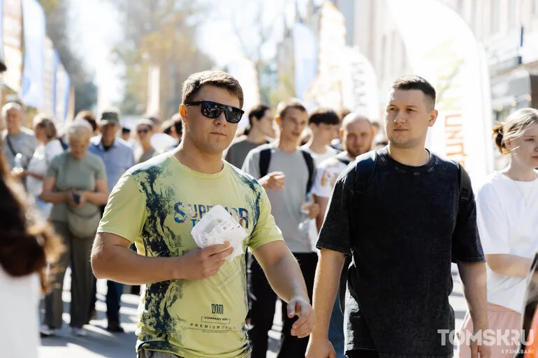 «Кулинарные панки» из Калуги, чуду из Дагестана и томская лосятина: чем удивляет фестиваль «Вкусы родной страны»