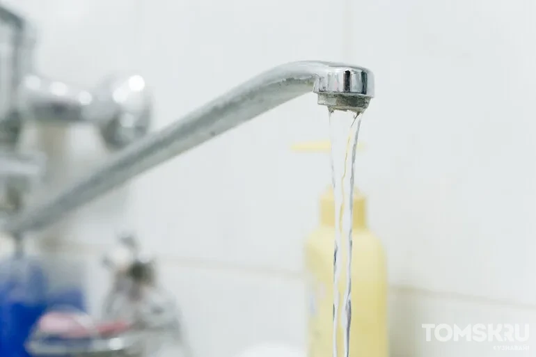 Часть домов Октябрьского района Томска останется без воды на 17 часов
