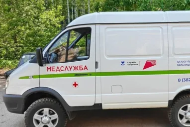 Томские медучреждения получили пять новых авто по нацпроекту