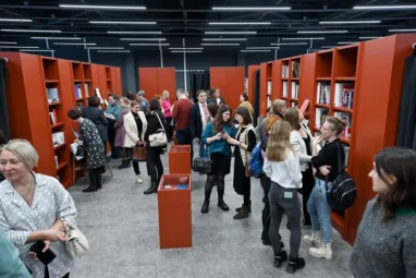 От арктического исследователя до художника: в «Кабинете Пушкинского» пройдет встреча с автором выставки «Флора Сибири»