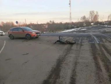 Полиция ищет очевидцев ДТП с велосипедистом на трассе под Томском