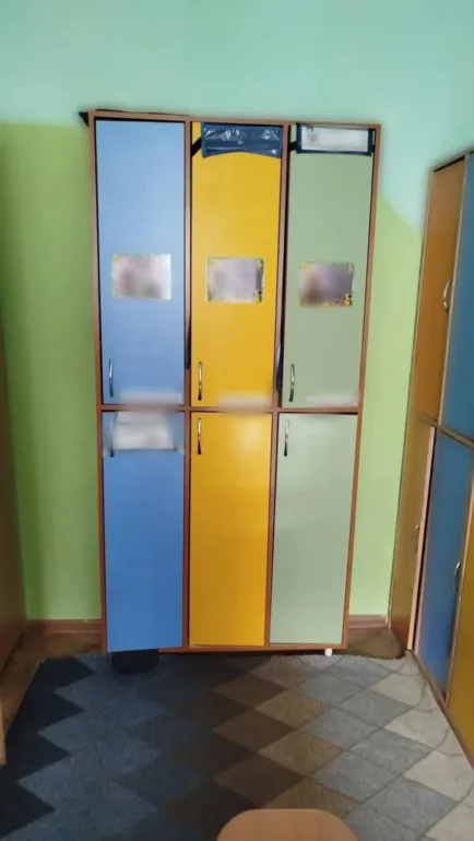Шкаф упал на детей в томском детсаду: СК проводит проверку
