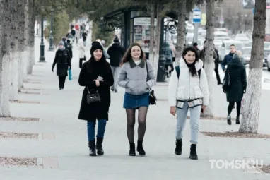 Более половины томичей верят в пользу юмора для карьеры