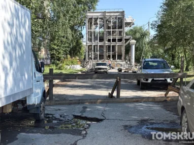 В Томске завершают разбор надземного перехода на Пушкинской развязке